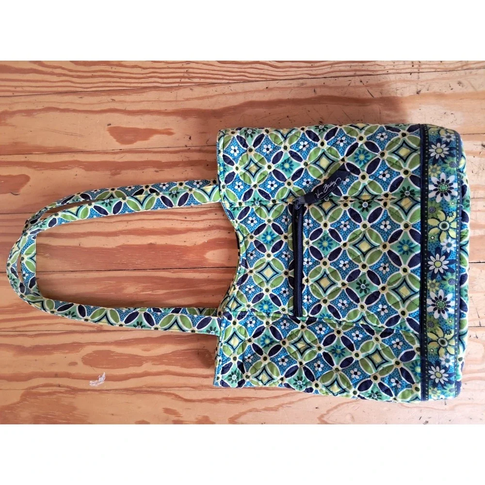 Vera Bradley Daisy Daisy Betsy Tote purse And Mini  bag Retired C1